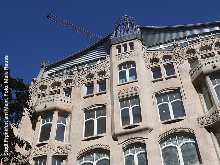 Aussenansicht-der-Musikschule mit copyright Stadt Frankfurt